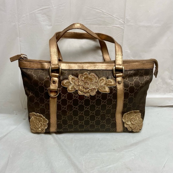 Vintage, Rare, Gucci, GG Brown and Gold Coated Canvas Handbag (12in x 9in x 4in) - Picture 5 of 15